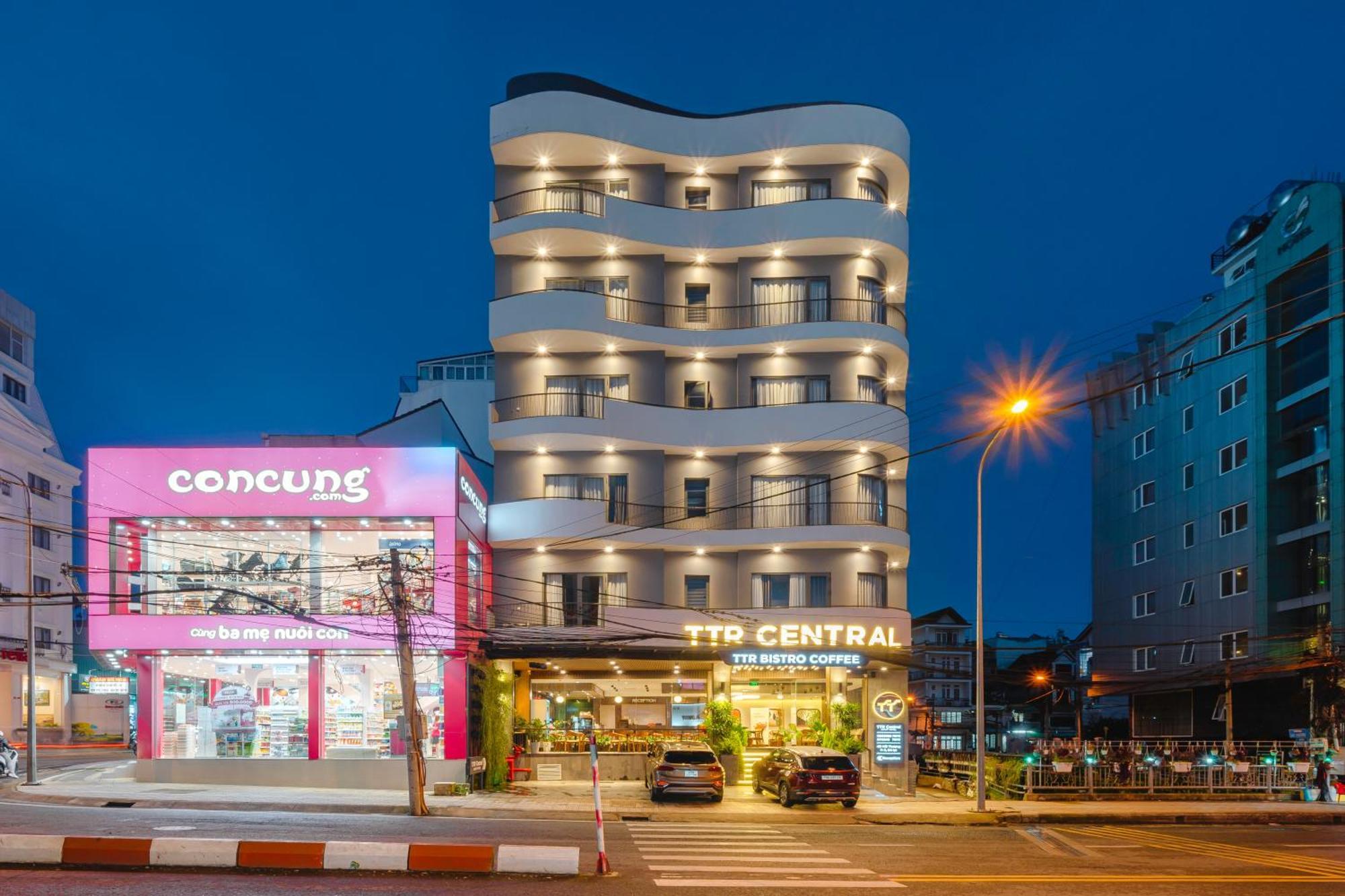 Ttr Central Apart Hotel Dalat Exteriör bild